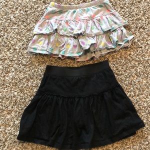 2 pc lot skirts